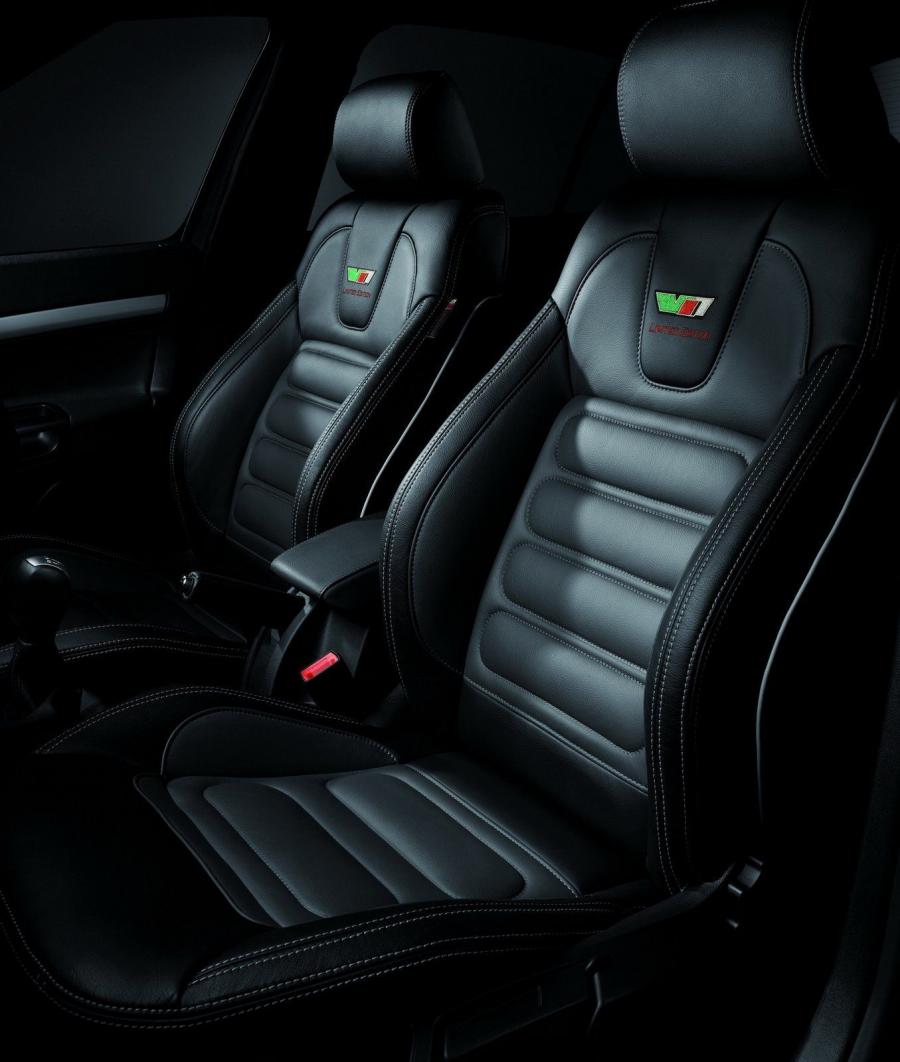  Skoda Octavia RS 2009 года  (фото 5 из 31)